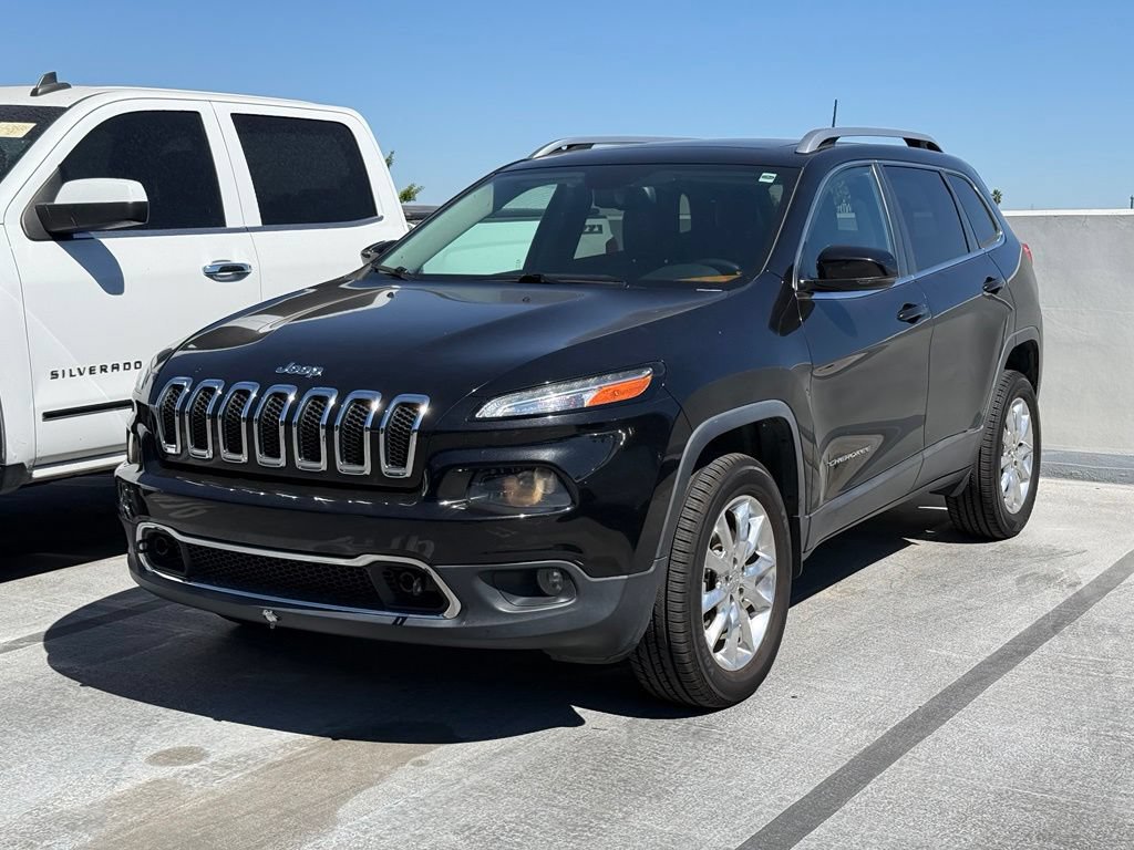 Used 2016 Jeep Cherokee Limited w/ Trailer Tow Group AWD/4WD video 1