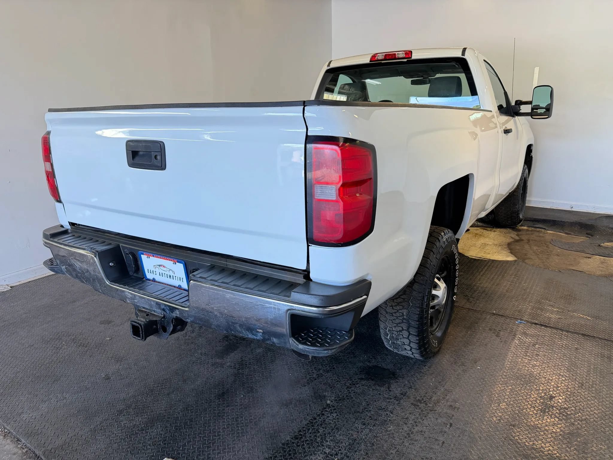 Used 2015 Chevrolet Silverado 2500 W/T w/ Snow Plow Prep Package AWD/4WD image 7