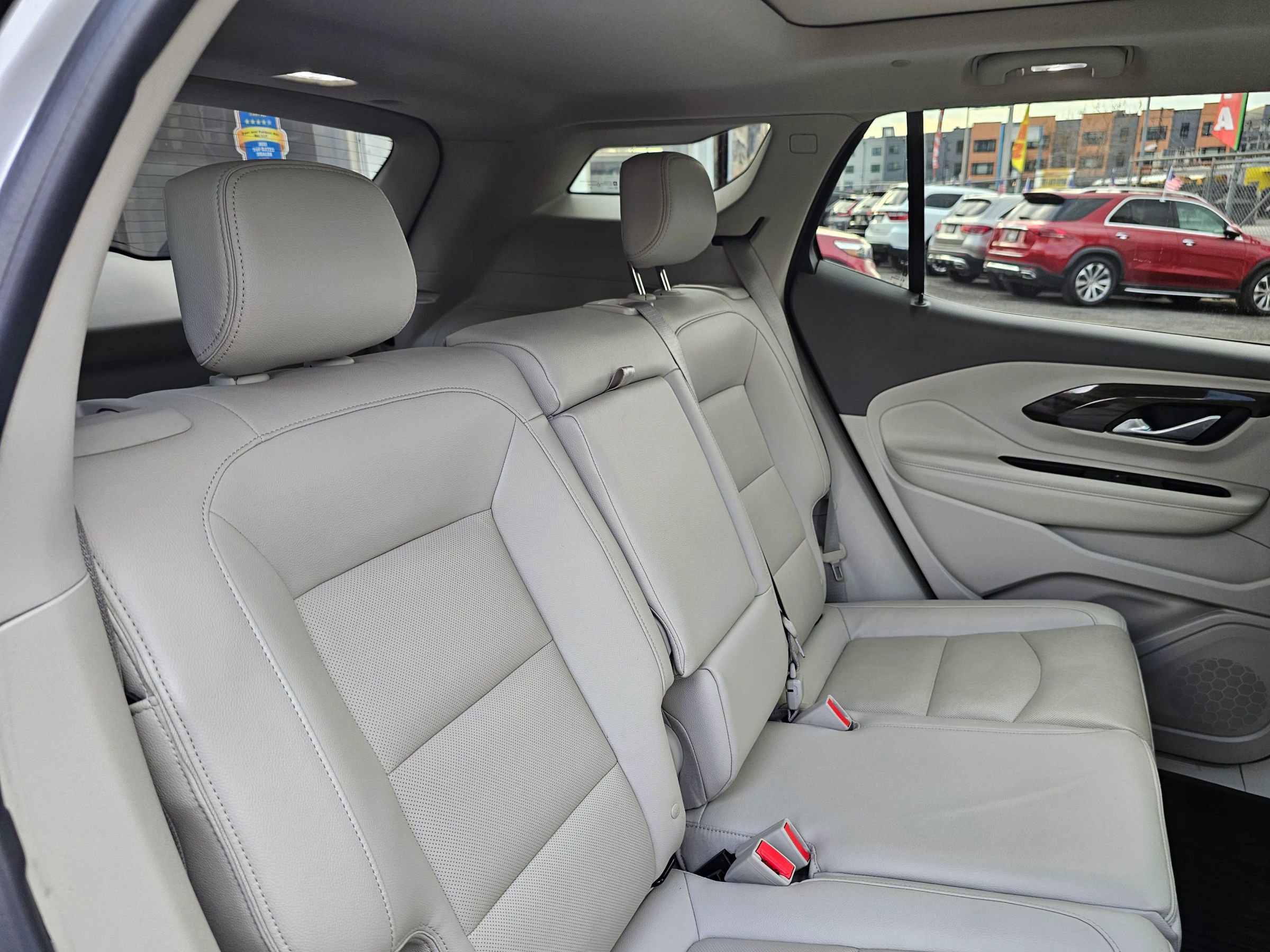 Used 2020 GMC Terrain Denali w/ Denali Premium Package AWD/4WD image 16