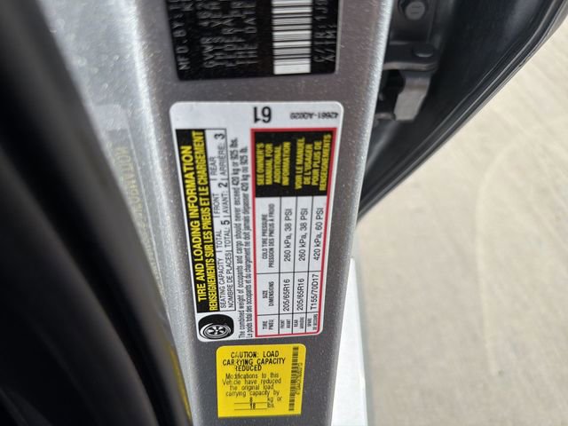 Used 2025 Toyota Camry LE FWD image 35