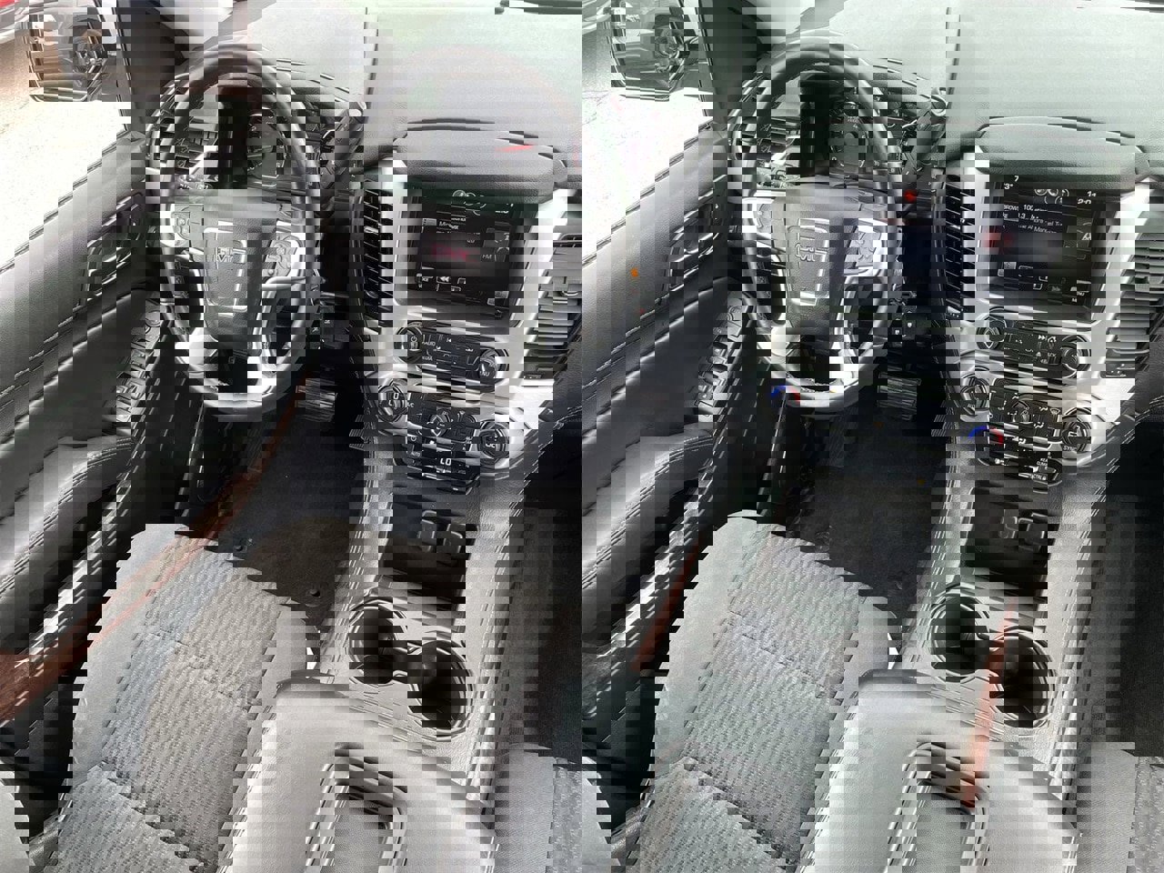 Used 2015 GMC Yukon SLE w/ Convenience Package image 11