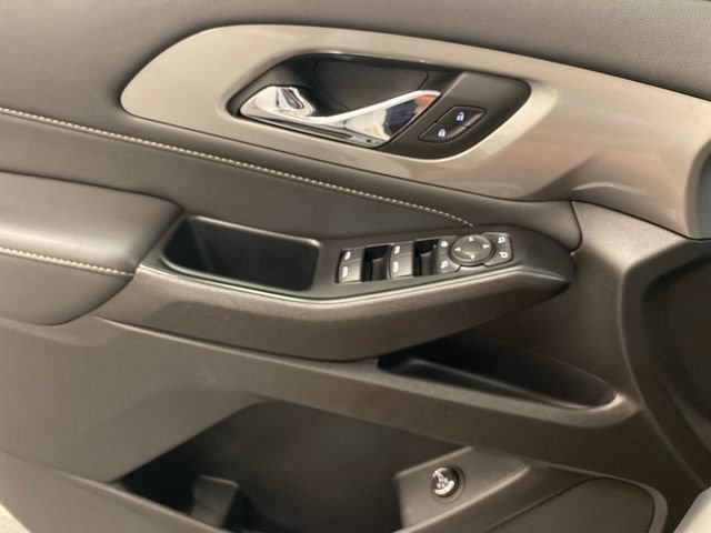 Certified 2023 Chevrolet Traverse LT w/ LT Premium Package AWD/4WD image 19