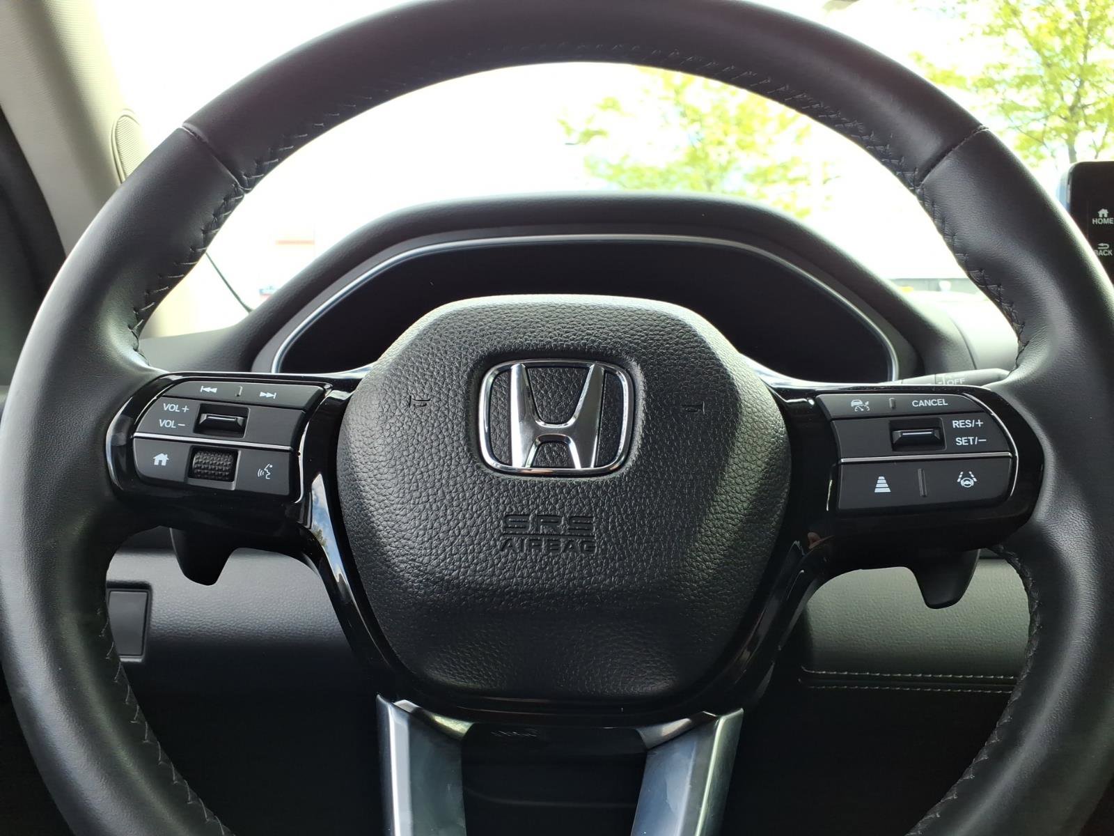 Certified 2024 Honda Pilot Touring image 28