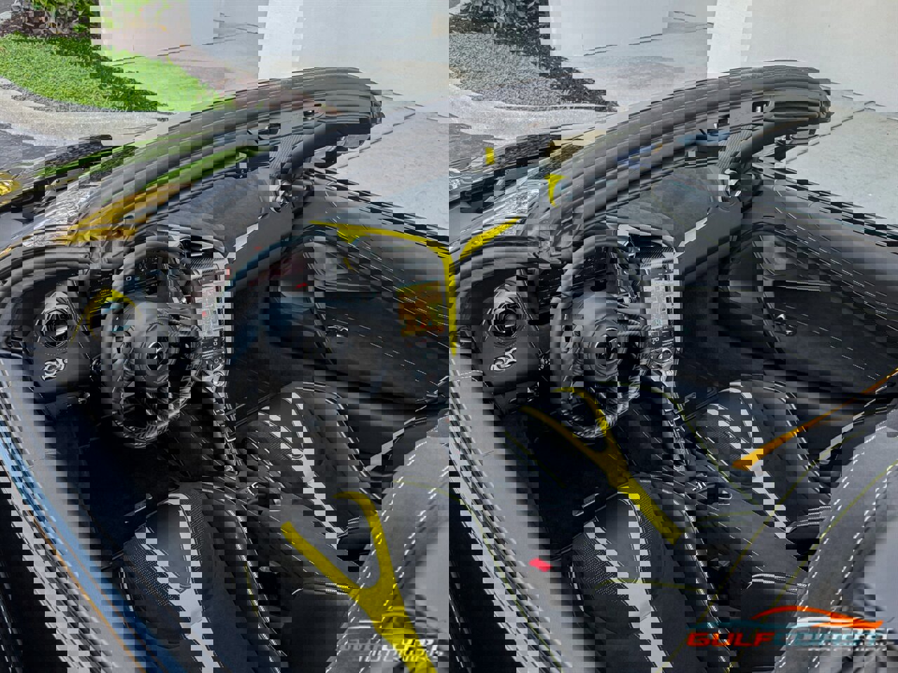 Used 2022 McLaren 720S Performance image 2