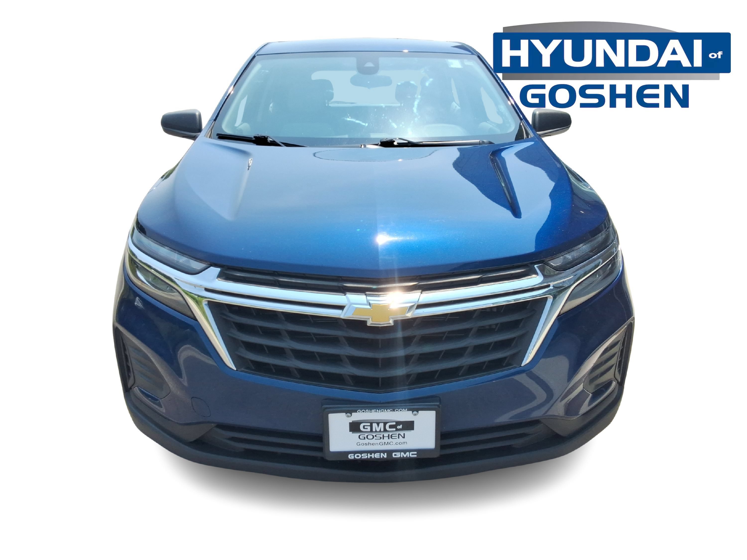 Used 2022 Chevrolet Equinox LS AWD/4WD image 2
