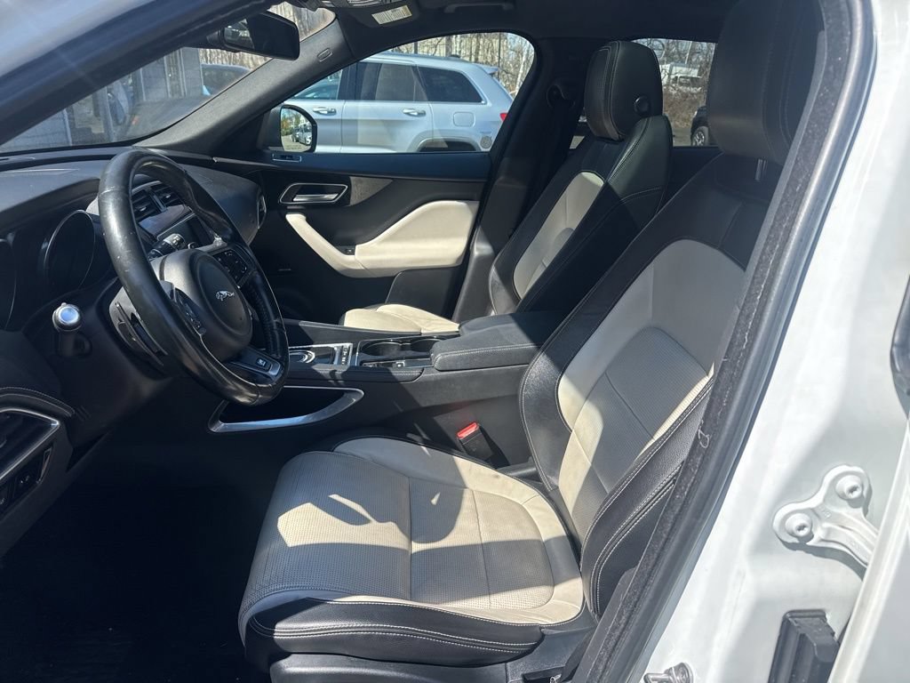 Used 2017 Jaguar F-PACE R-Sport AWD/4WD image 22