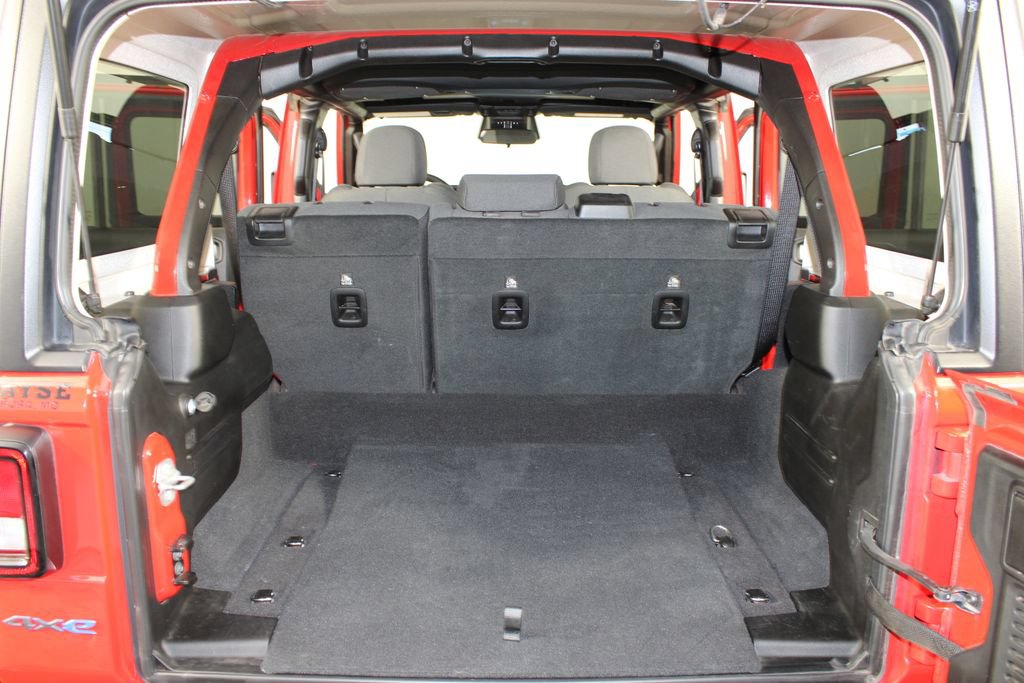 Used 2025 Jeep Wrangler Unlimited Sport S 4xe AWD/4WD image 17