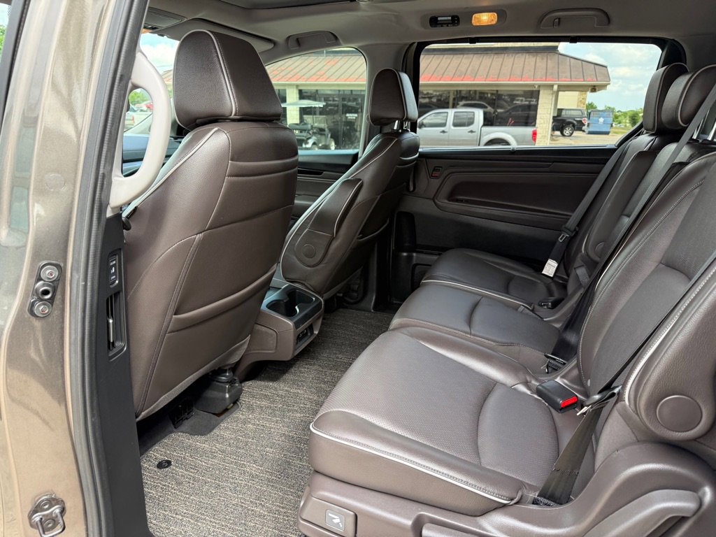 Used 2022 Honda Odyssey Elite image 13