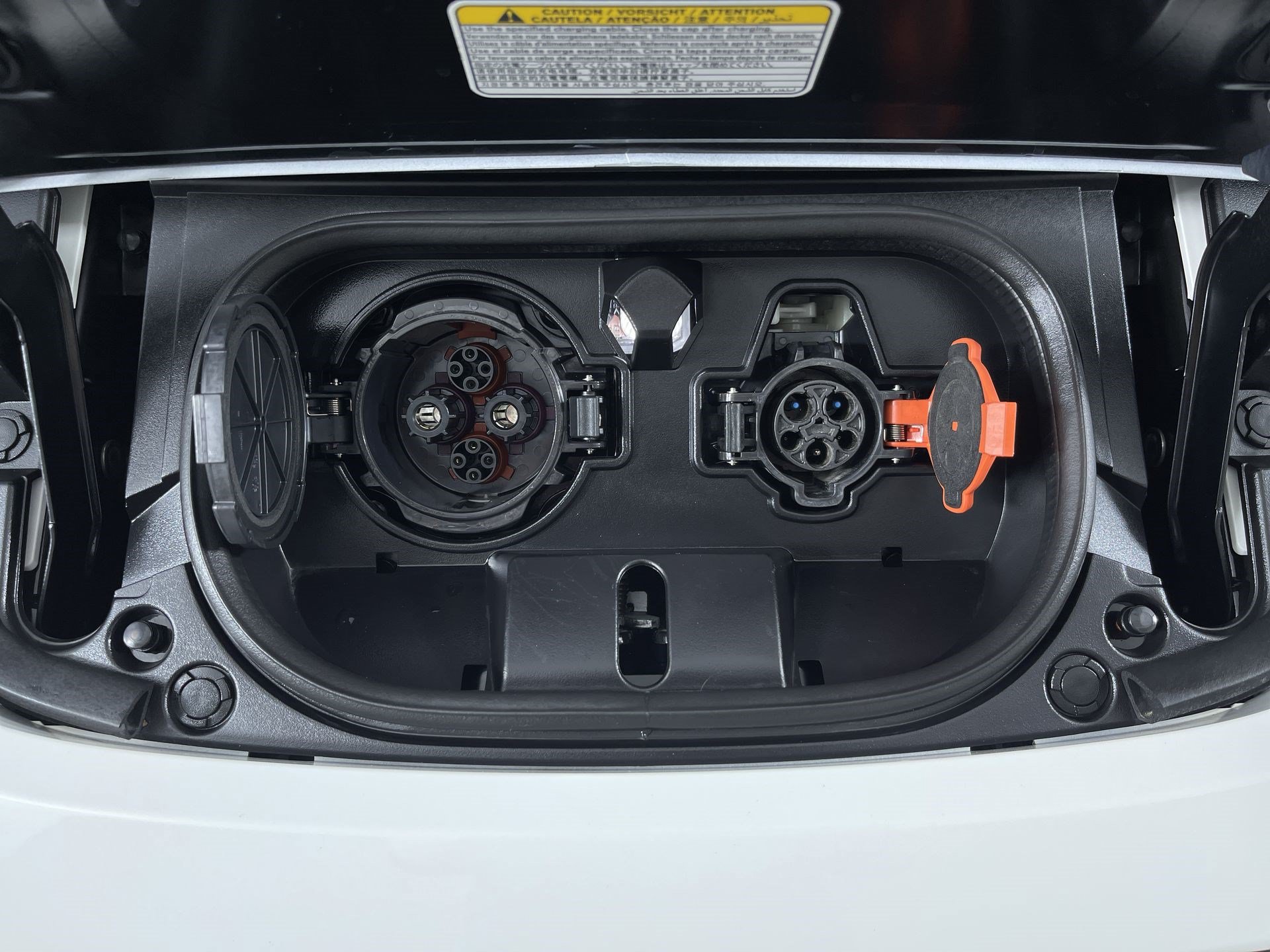 Certified 2025 Nissan Leaf S FWD image 26