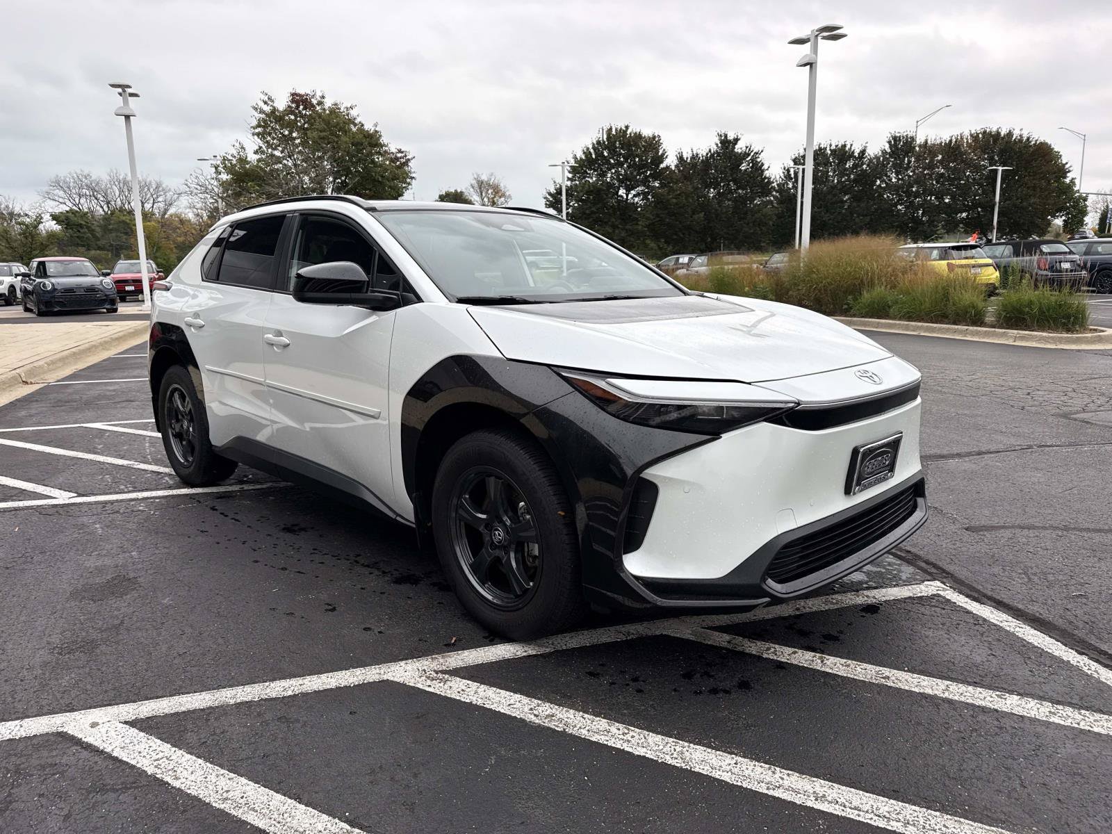 Used 2024 Toyota bZ4X AWD w/ Weather Package image 4