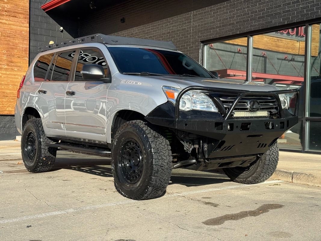 Used 2011 Lexus GX 460 image 11