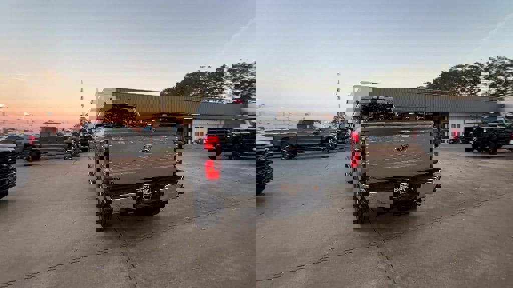 New 2026 Ford F250 Lariat w/ Lariat Premium Package image 5