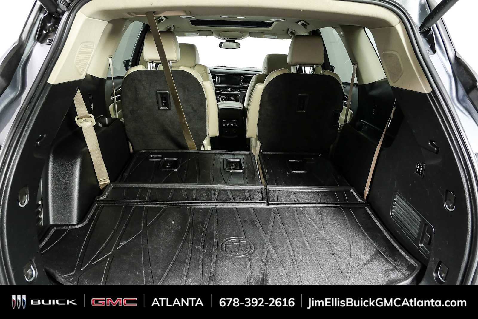 Used 2020 Buick Enclave Premium w/ Sun and Sites Package FWD image 34