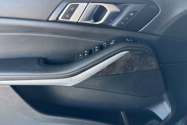 Used 2023 BMW X5 xDrive40i image 11