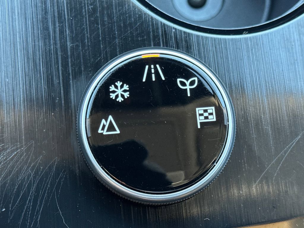 Used 2023 Nissan Rogue SV w/ SV Premium Package image 36