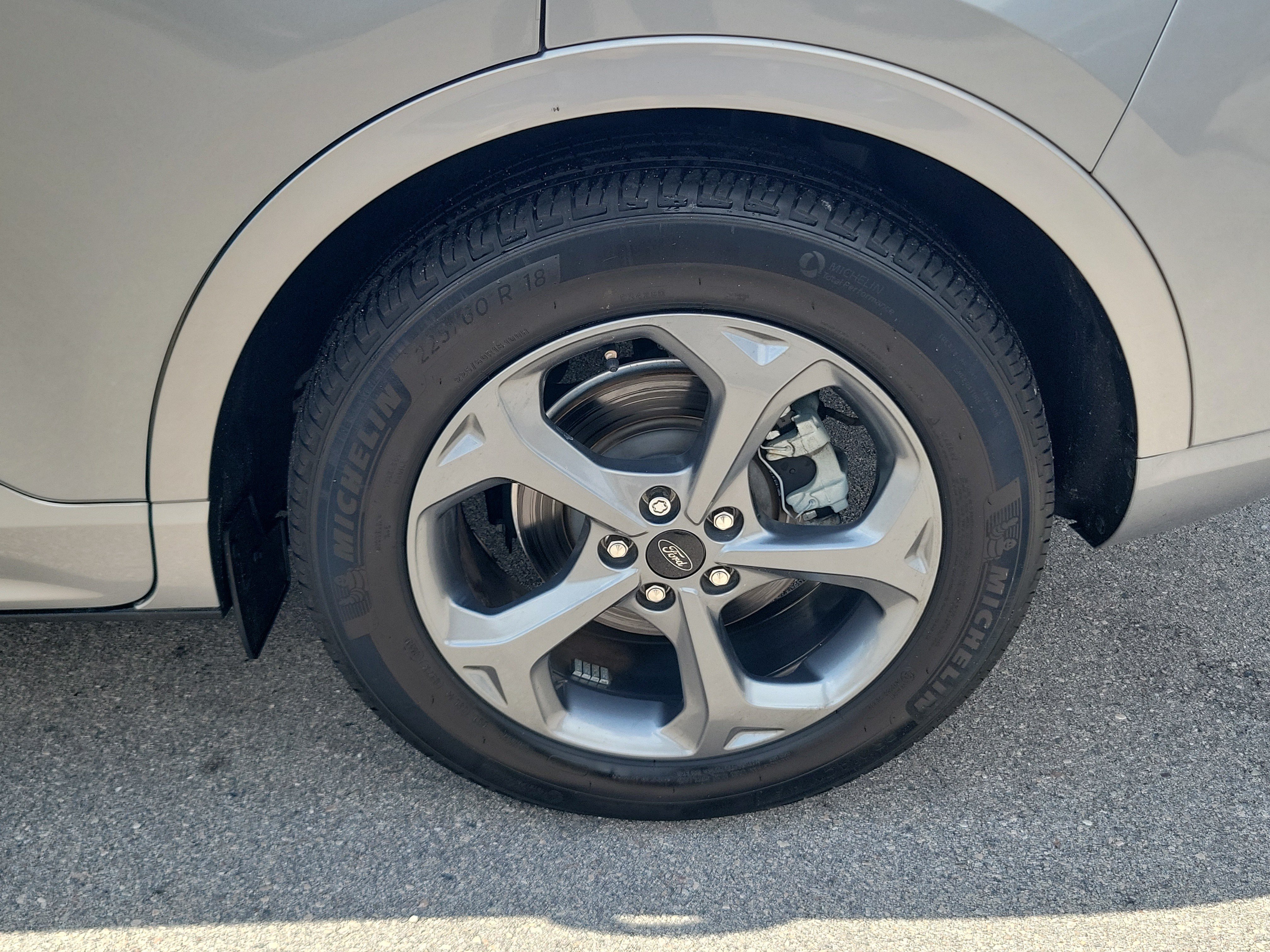 Used 2024 Ford Escape ST-Line w/ Tech Pack #1 FWD image 30
