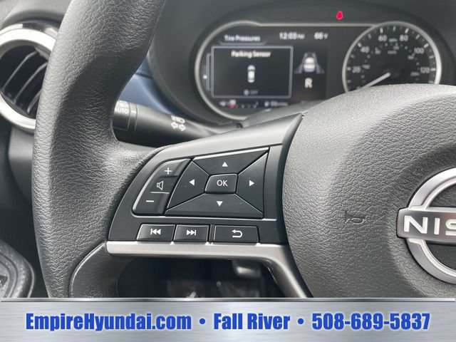 Used 2025 Nissan Versa SV w/ Trunk Package FWD image 26