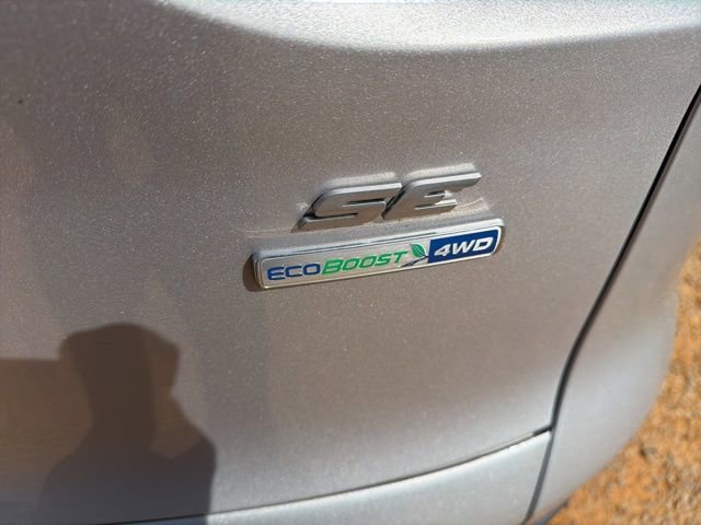 Used 2016 Ford Escape SE w/ Equipment Group 201A image 7
