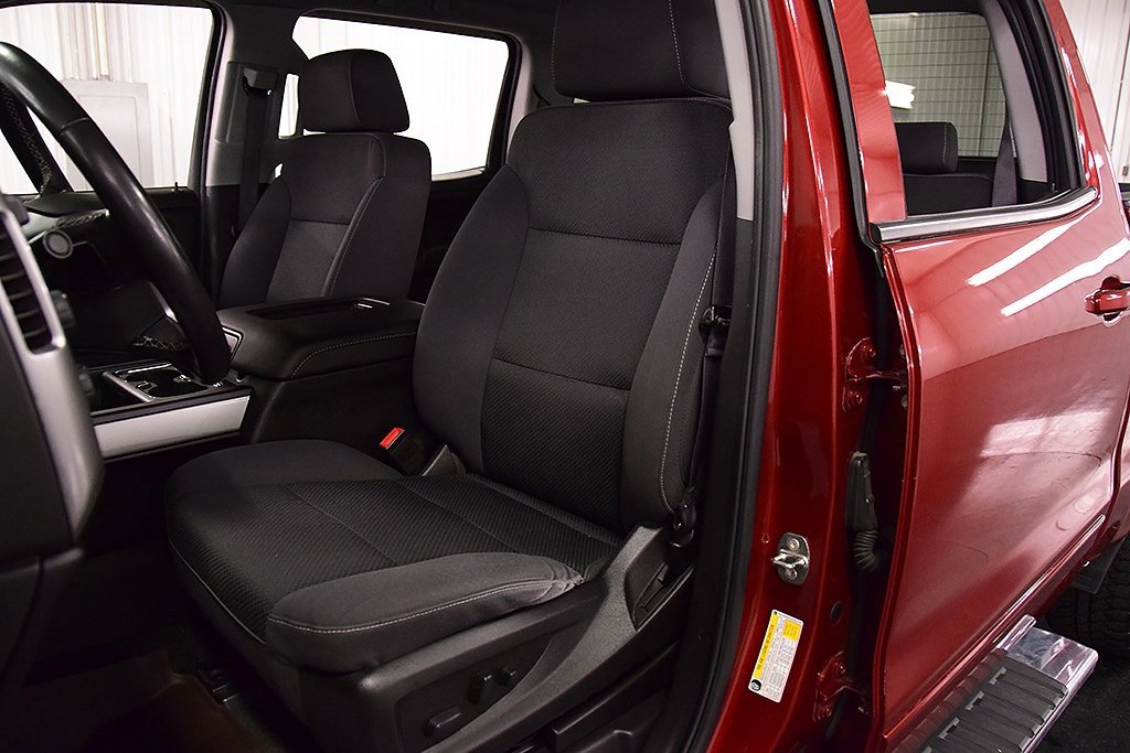 Used 2018 Chevrolet Silverado 1500 LT w/ All Star Edition image 25