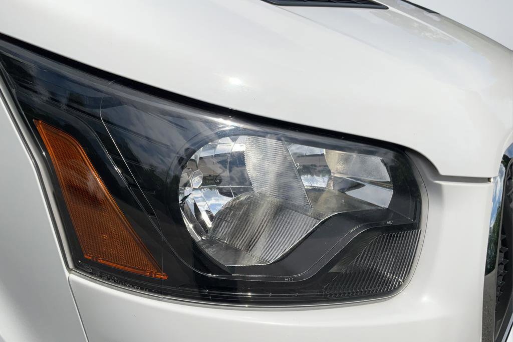 Used 2024 Ford Transit 350 XLT RWD image 29