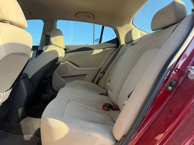 Used 2011 Kia Optima LX image 8