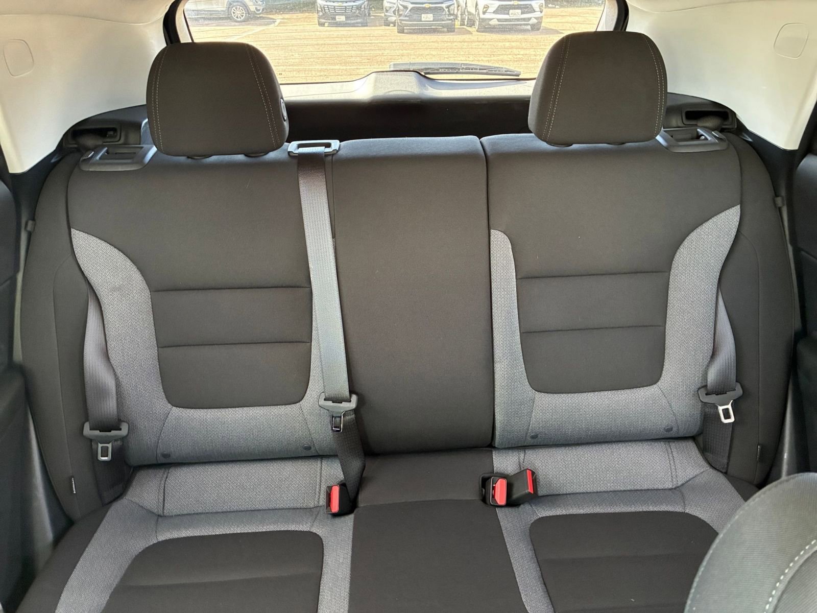 Used 2025 Chevrolet TrailBlazer LT image 37