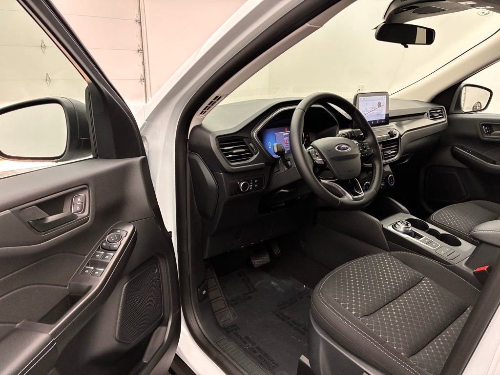New 2026 Ford Escape Active w/ Cold Weather Package image 15