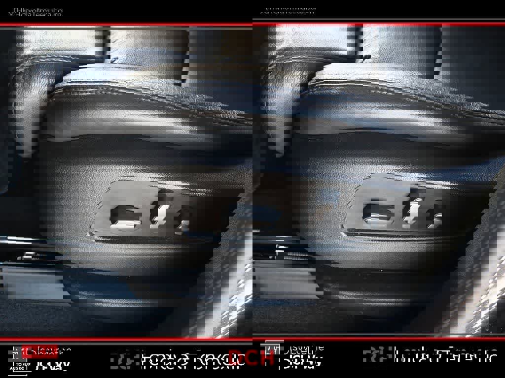 Used 2017 Cadillac XT5 Premium Luxury image 17