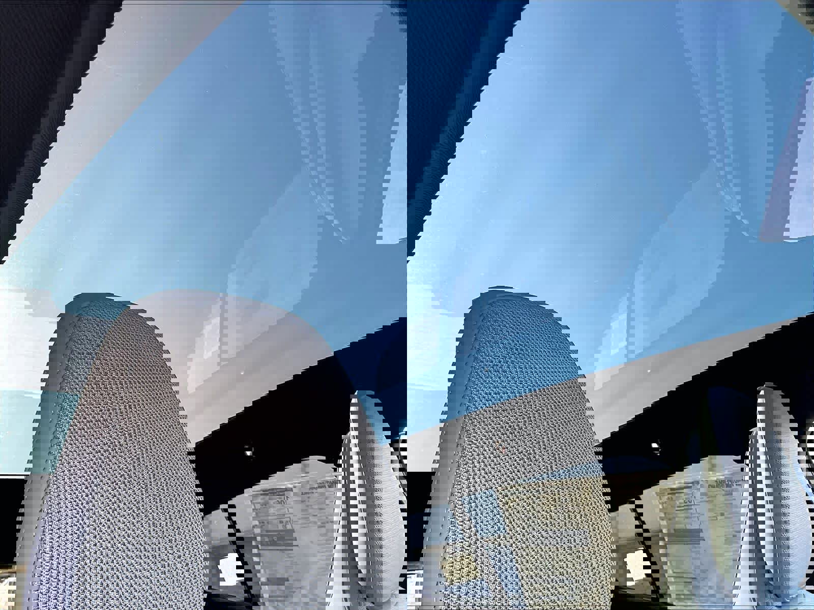 New 2025 Volvo EX30 Ultra w/ Protection Package Premier image 29