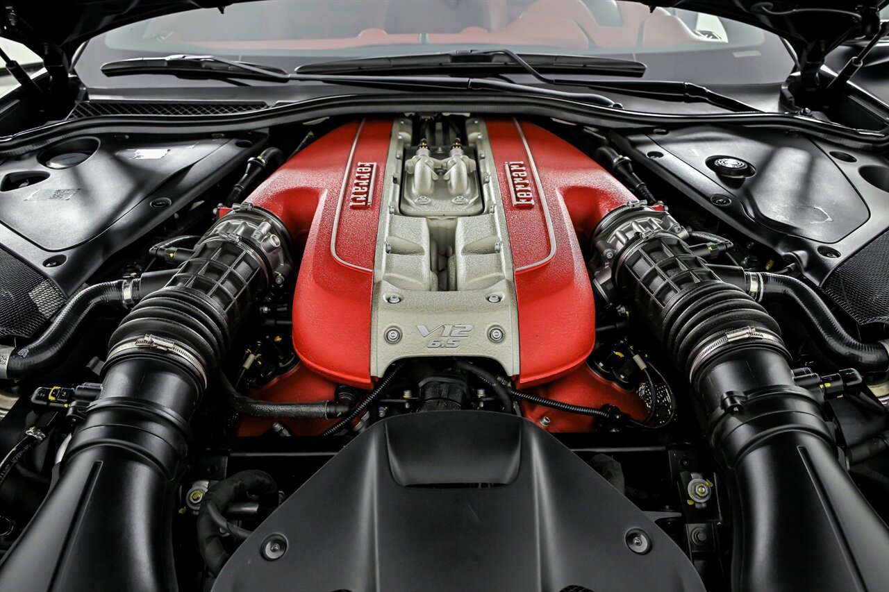 Used 2023 Ferrari 812 GTS RWD image 19