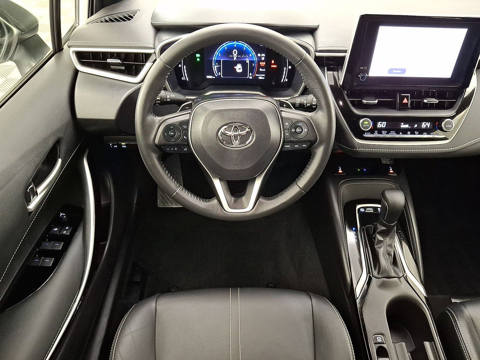 Used 2023 Toyota Corolla XSE FWD image 13