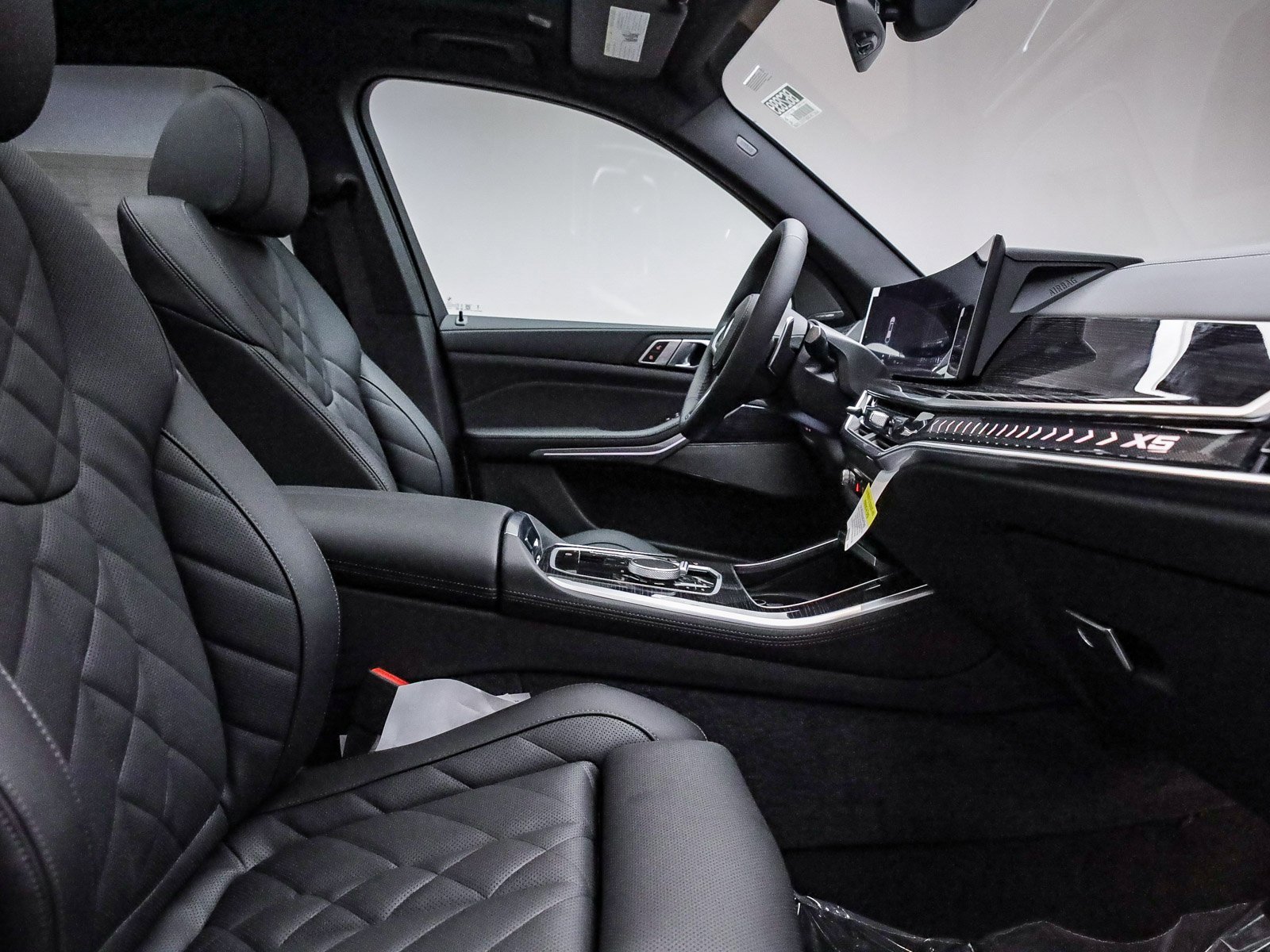 New 2026 BMW X5 sDrive40i w/ M Sport Package image 18