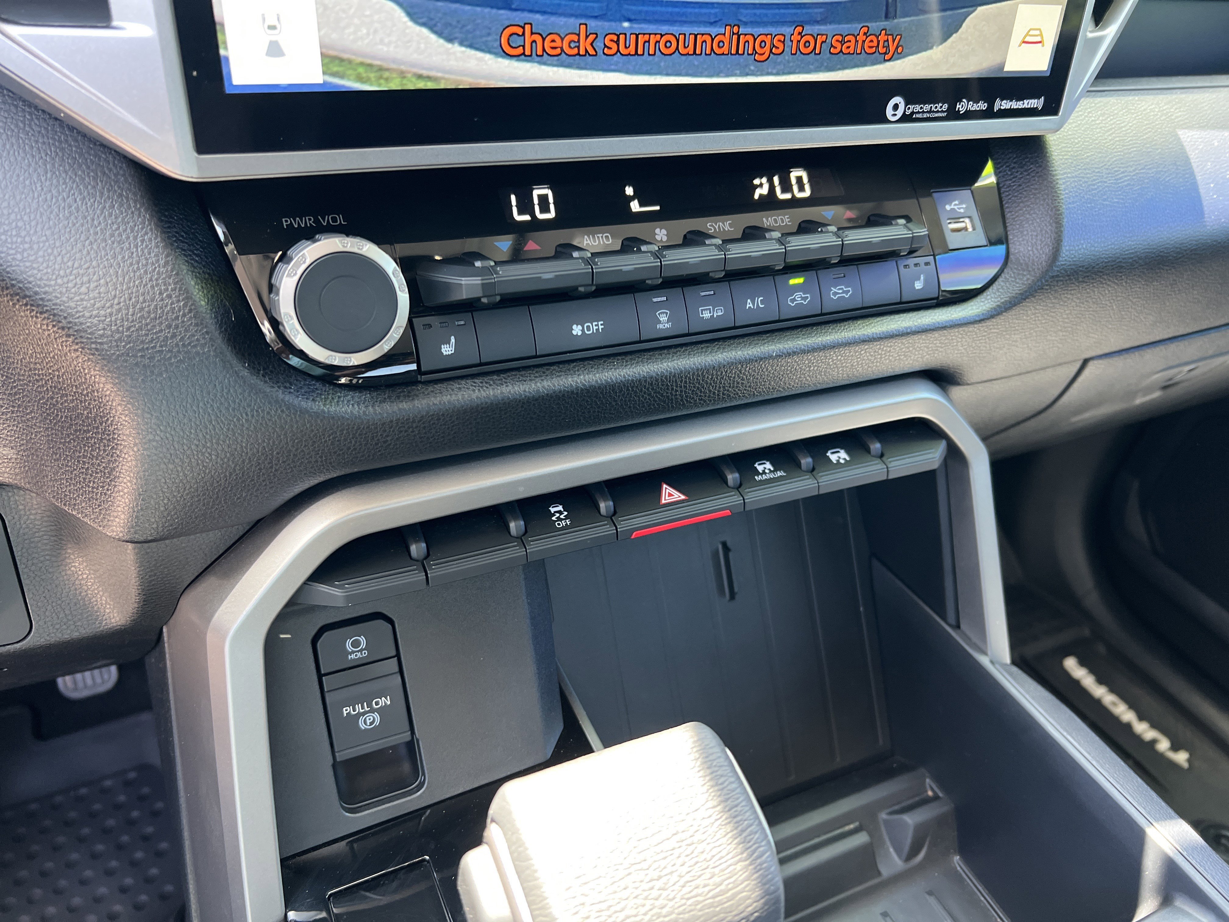 Used 2022 Toyota Tundra SR5 AWD/4WD image 8