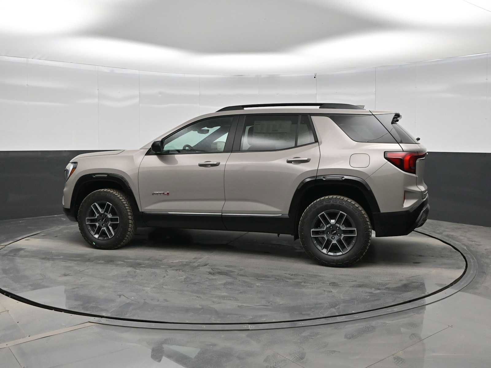 New 2026 GMC Terrain AT4 w/ Technology Package II AWD/4WD image 5