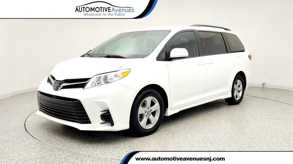 Used 2020 Toyota Sienna LE FWD video 1