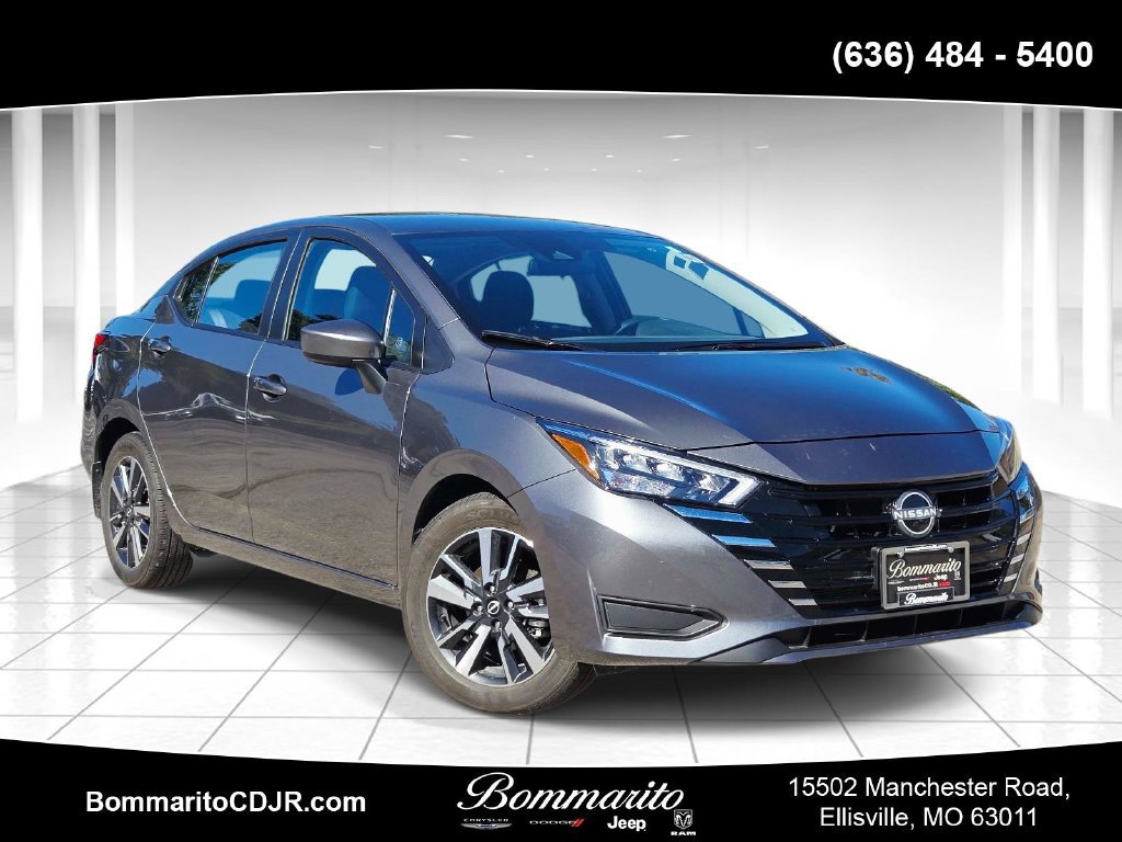 Used 2025 Nissan Versa SV w/ Trunk Package