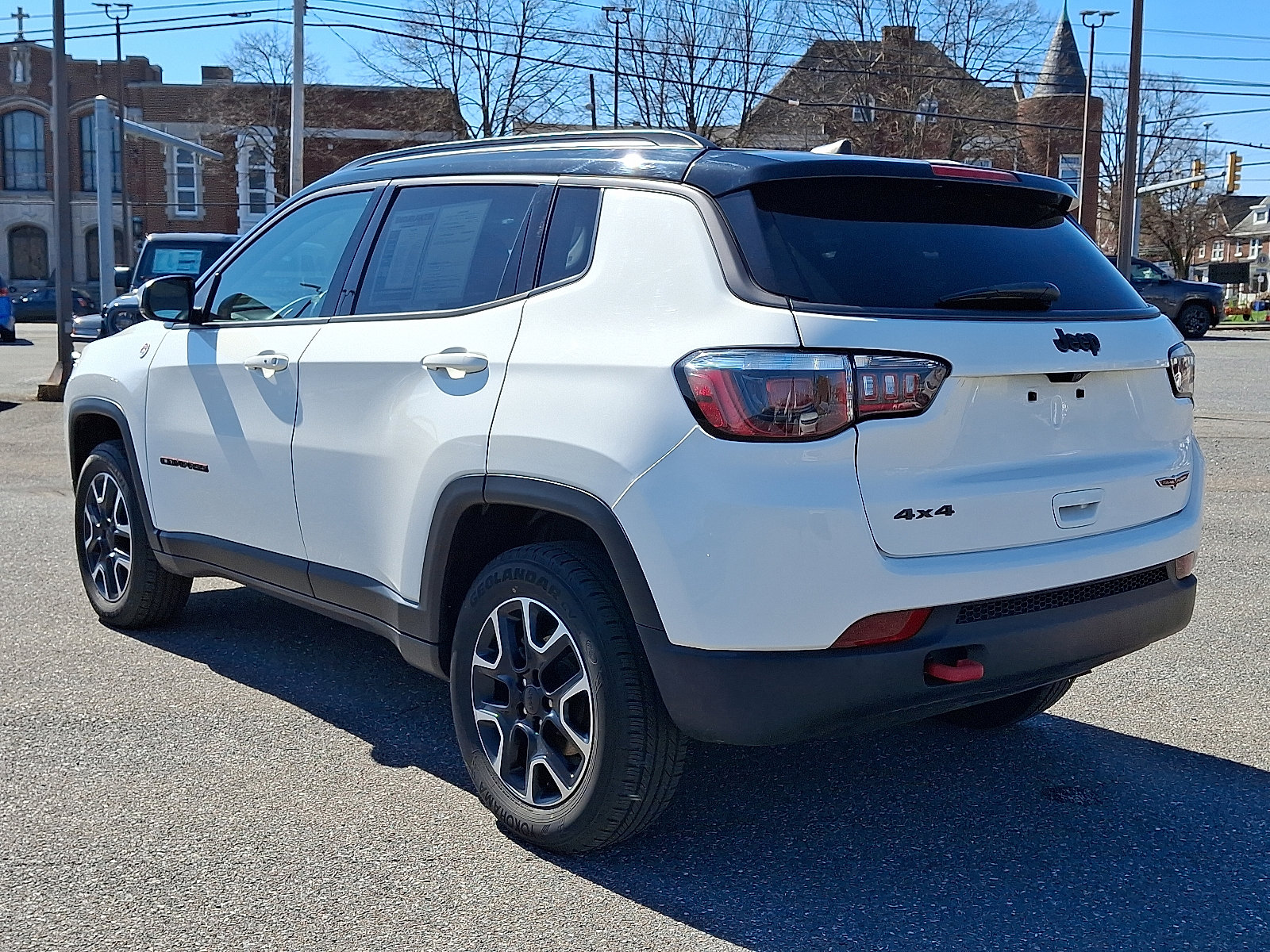 Used 2020 Jeep Compass Trailhawk AWD/4WD image 5