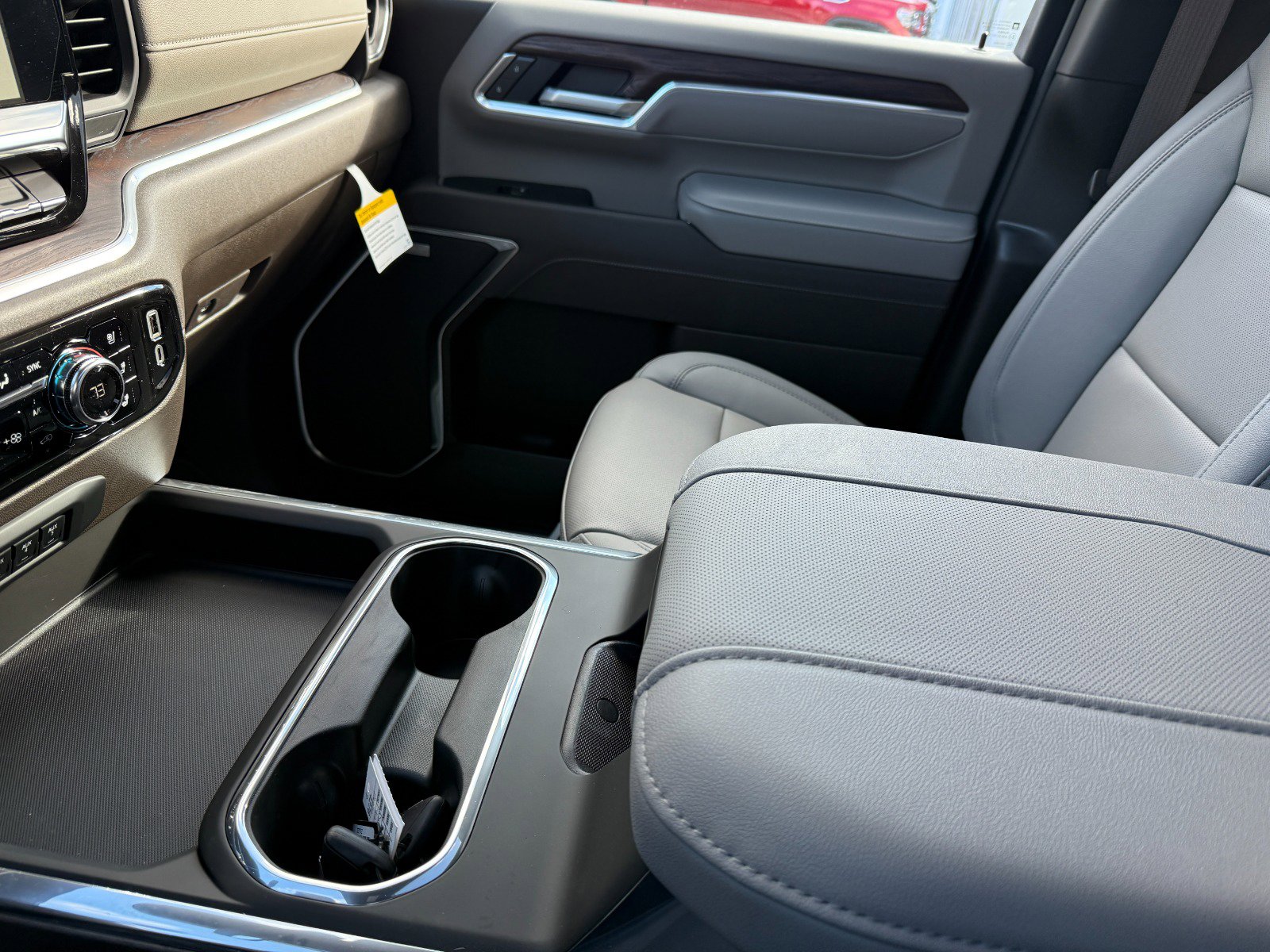 New 2026 GMC Sierra 2500 SLT w/ Max Trailering Package image 35