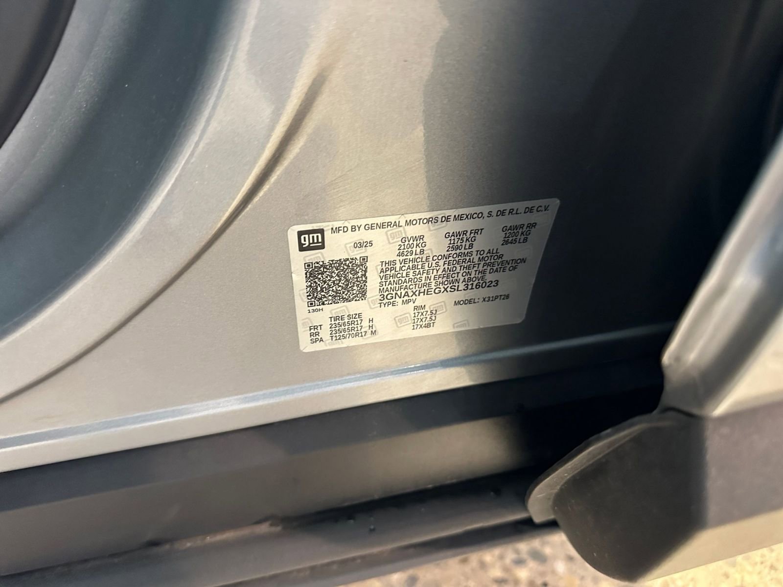 Used 2025 Chevrolet Equinox LT FWD image 29