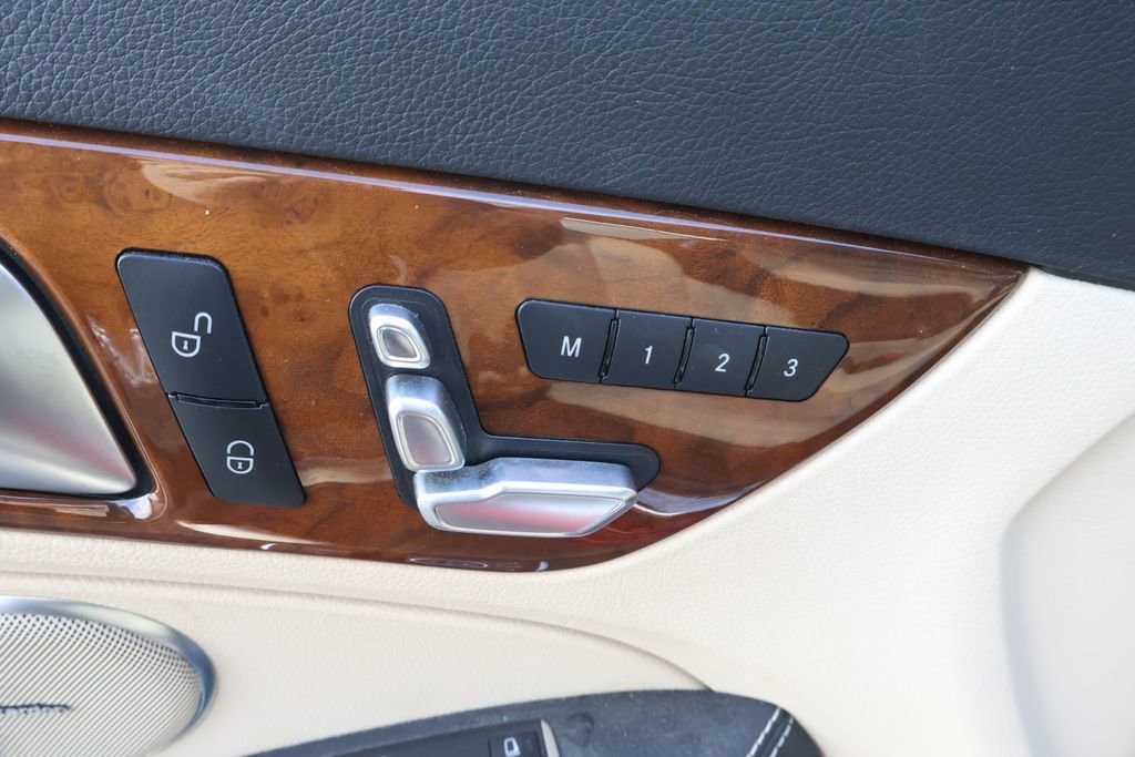 Used 2019 Mercedes-Benz SLC 300 image 12
