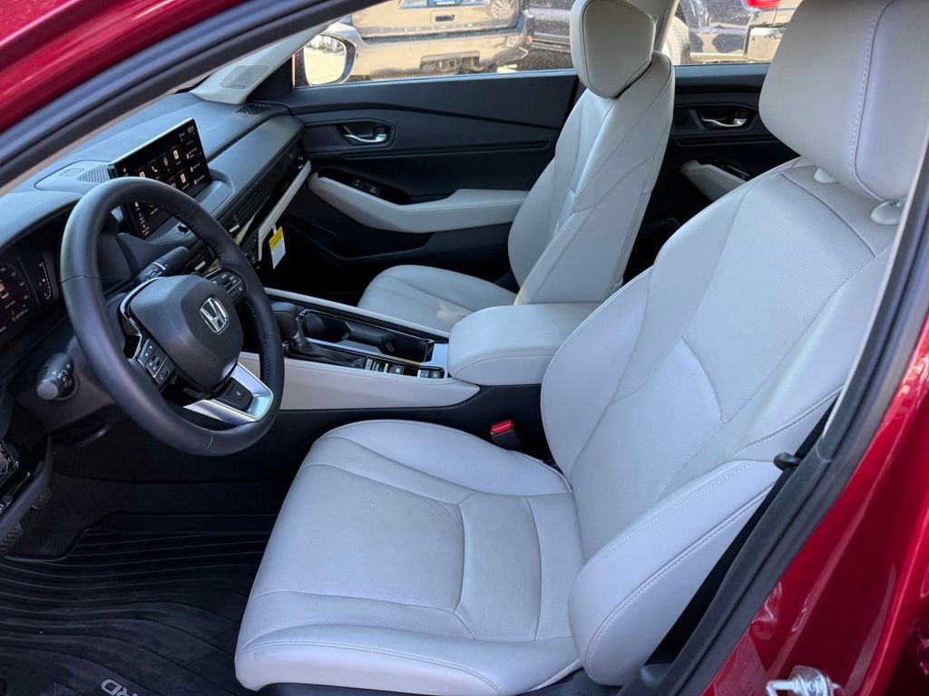 Used 2026 Honda Accord Touring image 15