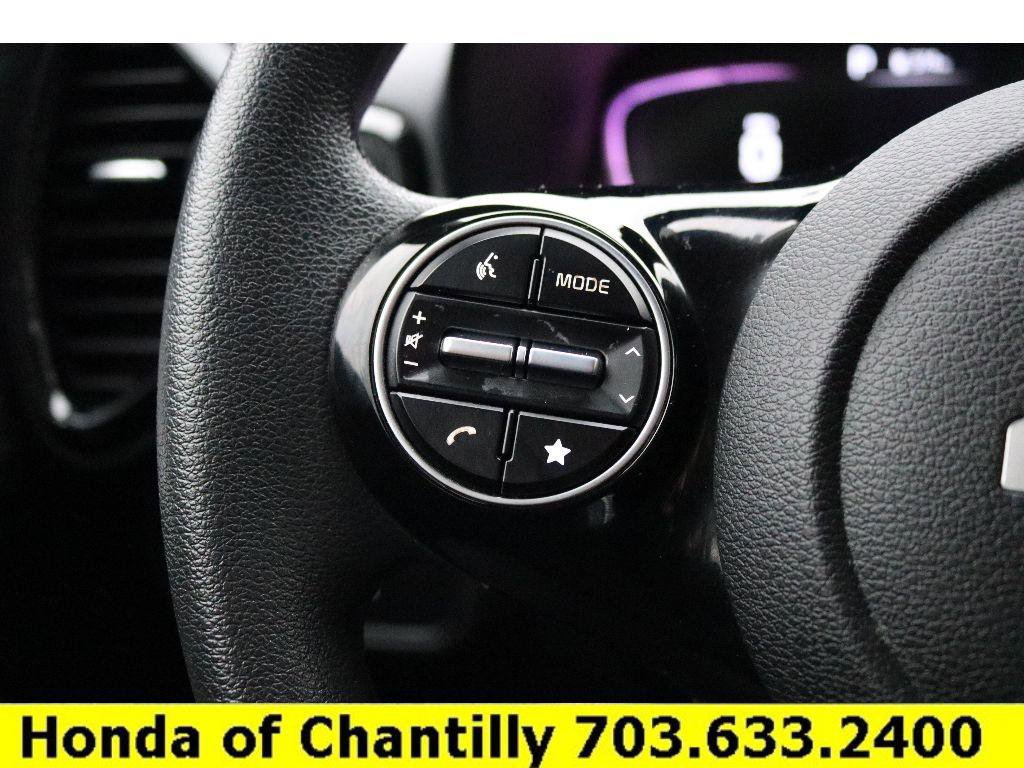 Used 2023 Kia Soul S image 12