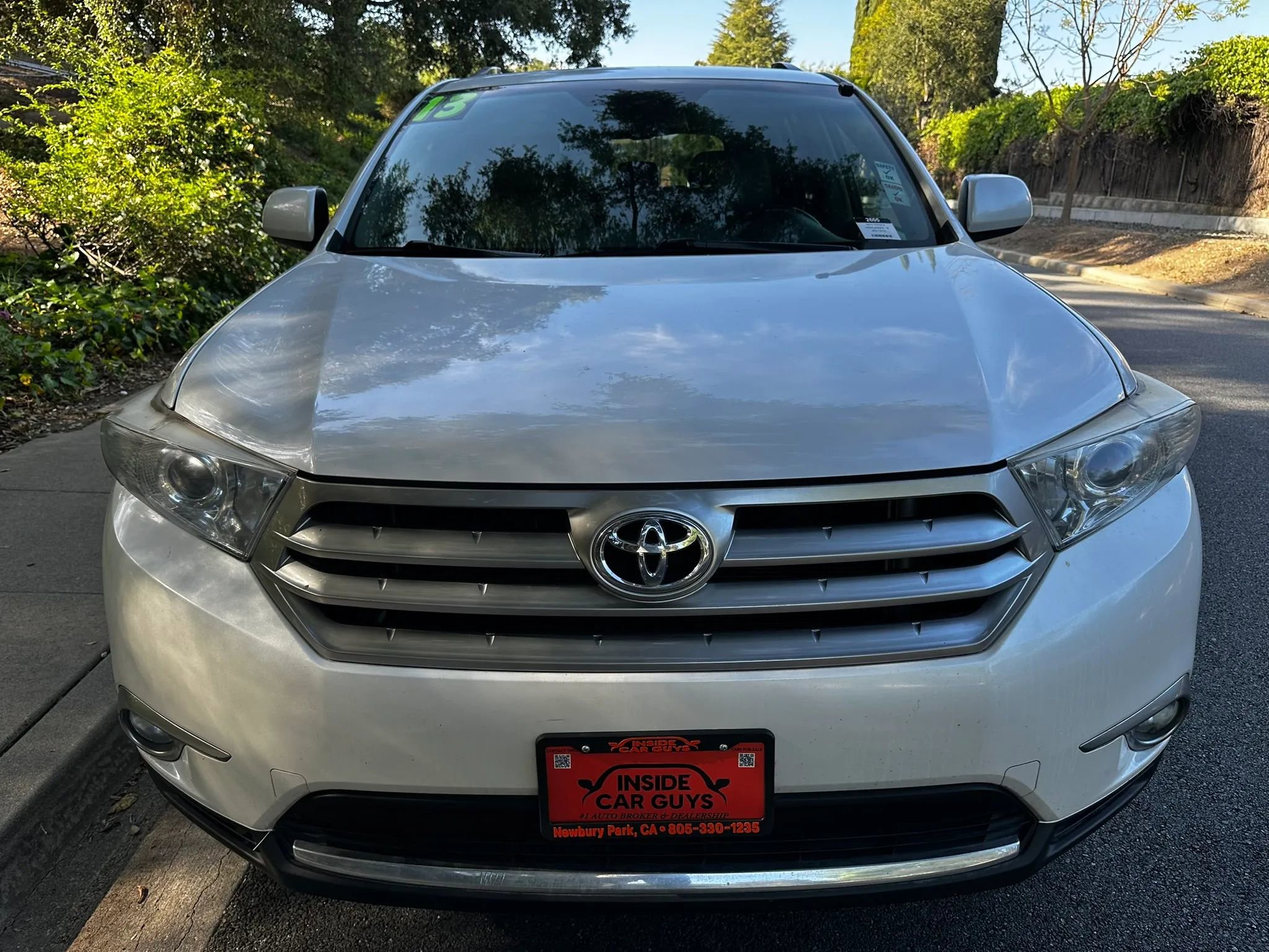 Used 2013 Toyota Highlander SE FWD image 9