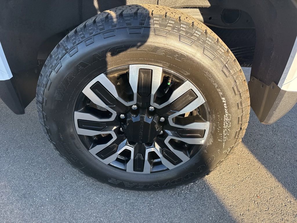 New 2026 GMC Sierra 2500 Denali Ultimate image 39