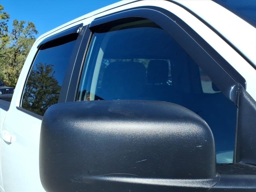 Used 2019 RAM 1500 Classic SLT image 11