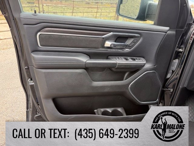 Used 2025 RAM 1500 Laramie w/ Sport Appearance Package AWD/4WD image 12