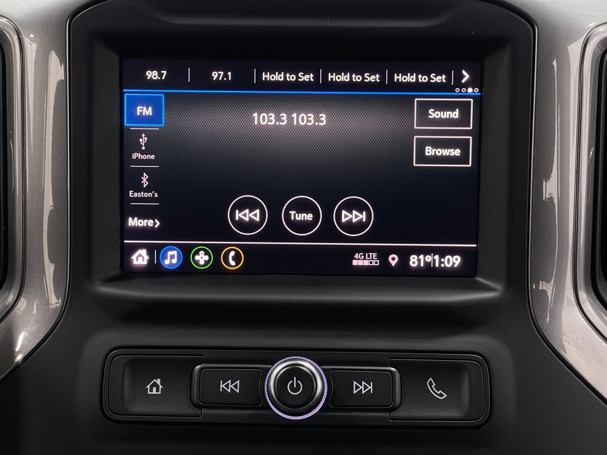 Used 2021 Chevrolet Silverado 1500 Custom Trail Boss w/ LPO, Dark Essentials Package AWD/4WD image 22