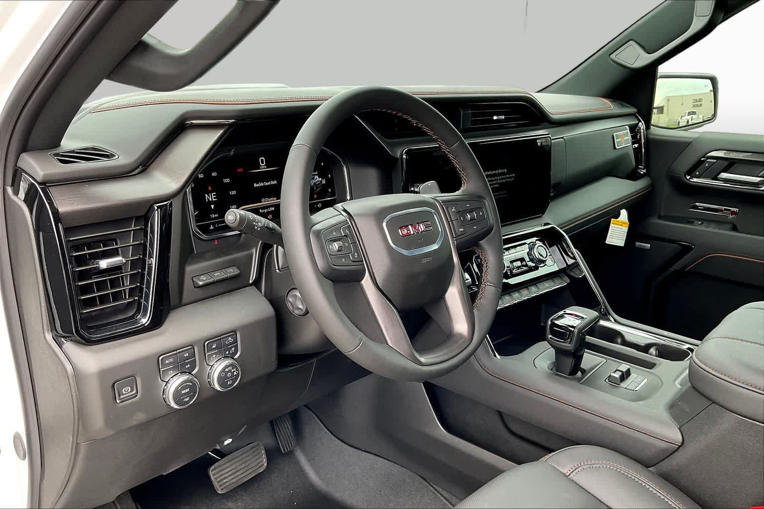 New 2025 GMC Sierra 1500 AT4 w/ AT4 Premium Package AWD/4WD image 10