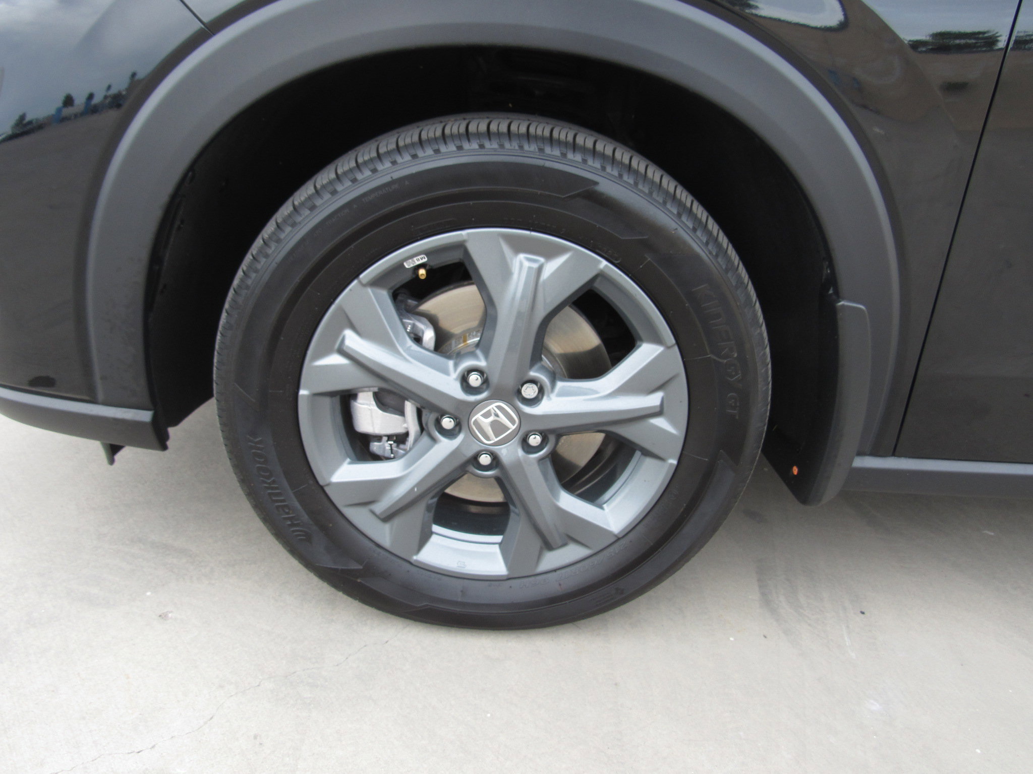 Used 2026 Honda HR-V LX image 4