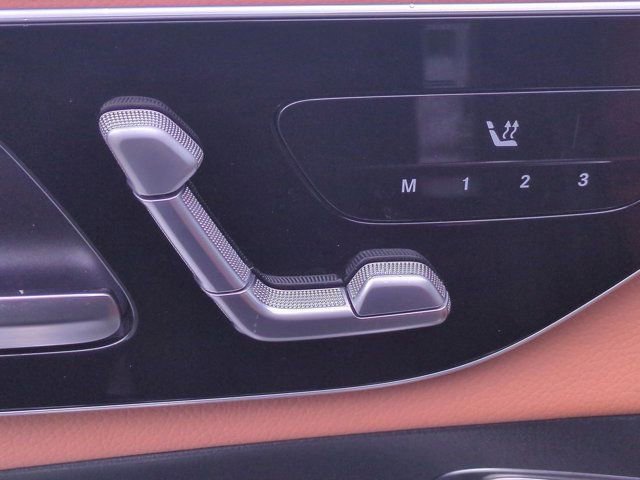 Used 2023 Mercedes-Benz GLC 300 GLC 300 image 18